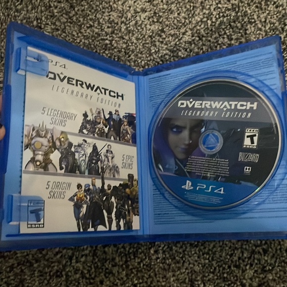 PS4 Overwatch Legendary Edition Video Game Disc DVD CD FPS Used - Picture 3 of 4